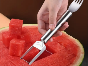 Arbūzu un melone griezējs un dakša