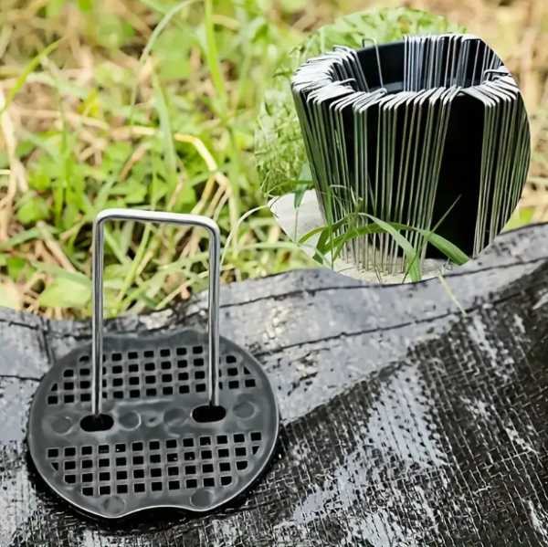 inkotās U formas adatas ar plastmasas paliktņiem, agroplēves vai auduma nostiprināšanai, 10 gab.